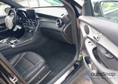 2019 Mercedes-Benz Glc 300 4Matic из США, поврежденный, VIN WDC0G4KB5KV136254